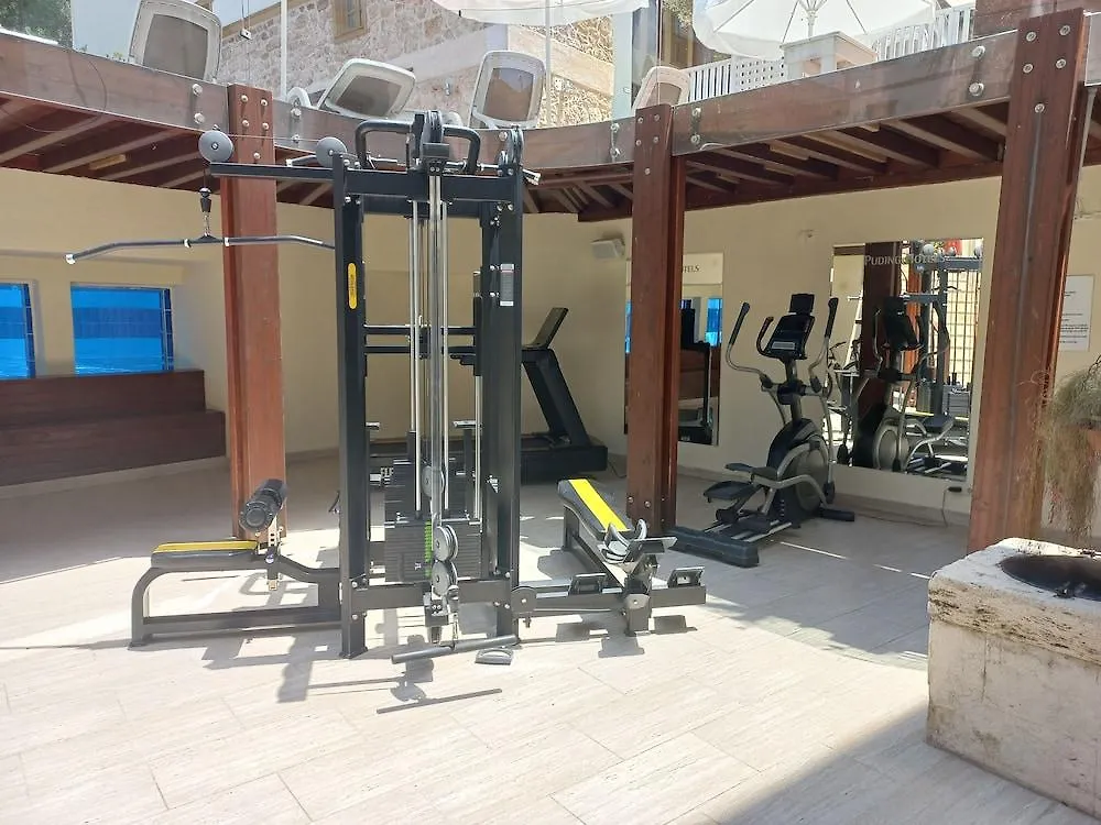 Puding Marina Residence Antalya Turcia